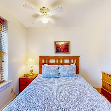 Campground Apts Lake Junaluska Δωμάτιο φωτογραφία