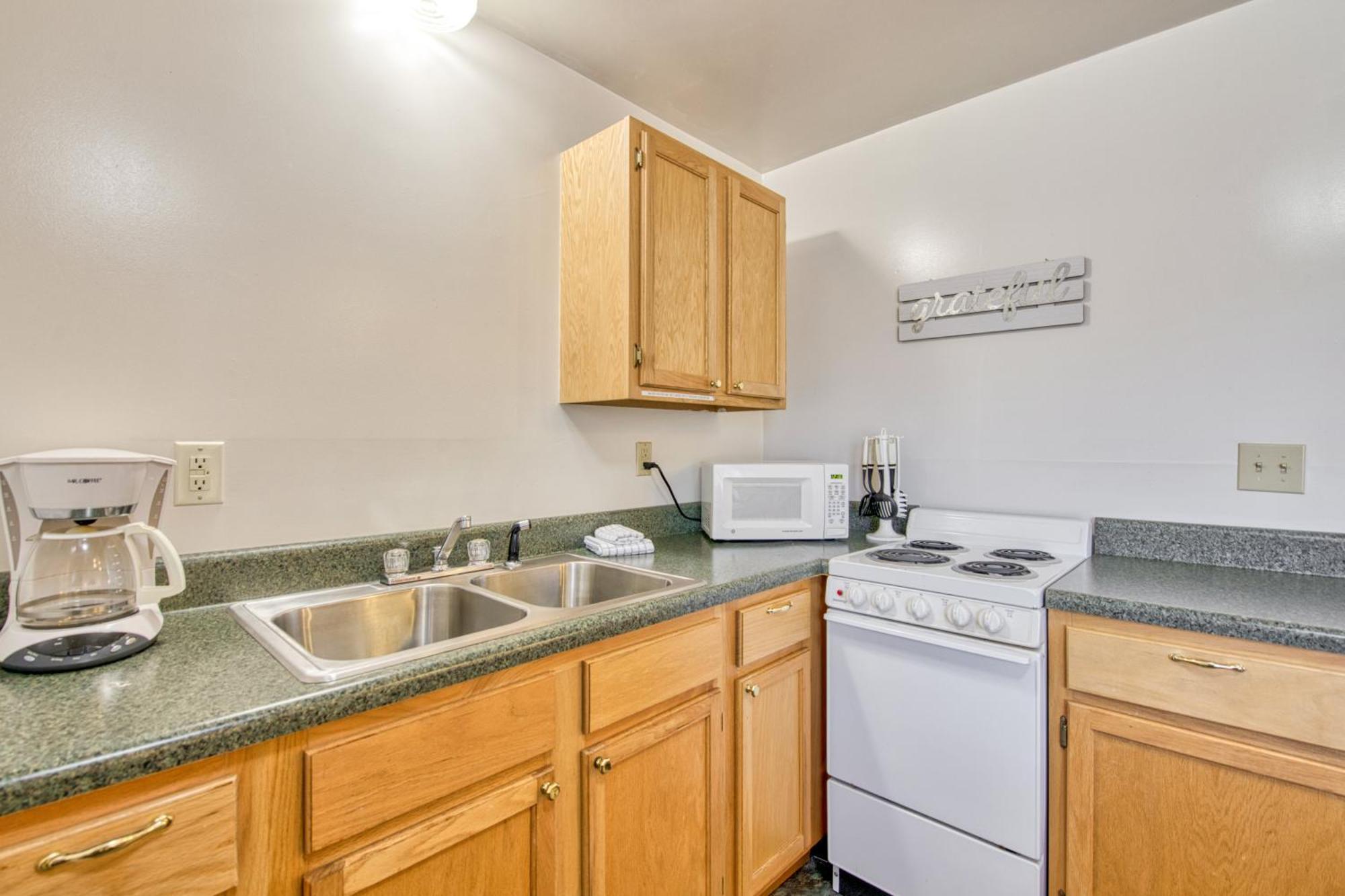 Campground Apts Lake Junaluska Δωμάτιο φωτογραφία
