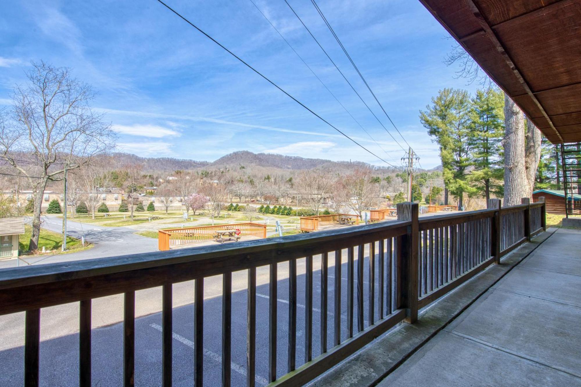 Campground Apts Lake Junaluska Δωμάτιο φωτογραφία